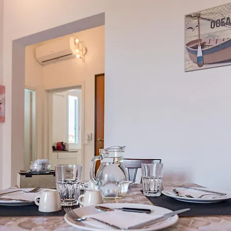 Casa Mya-relax Al Porto, Wifi Veloce E Clima * Livorno